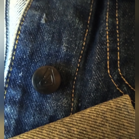 Quicksilver-Roxy Denim jacket in EUC - Picture 6 of 9